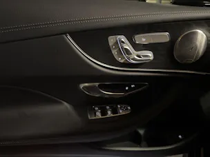 Mercedes-Benz E 200 Coupé 4Matic AMG Line 9G-Tronic