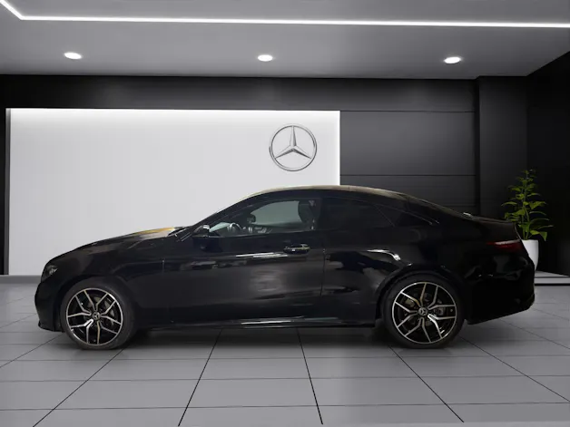 Mercedes-Benz E 200 Coupé 4Matic AMG Line 9G-Tronic