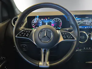 Mercedes-Benz B 200 7G-DCT
