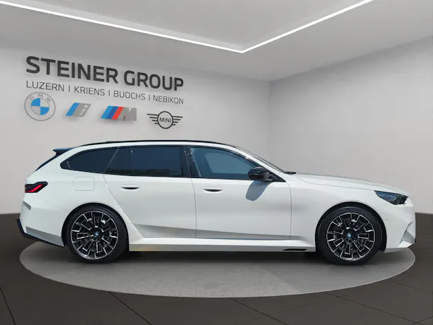 BMW M5 xDrive Touring