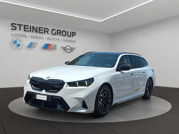 BMW M5 xDrive Touring