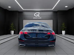Mercedes-Benz E 300 e 4Matic EQ Hybrid 9G-Tronic