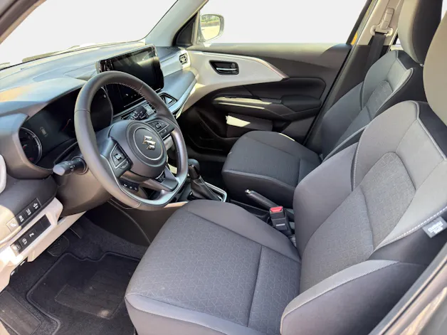 Suzuki Swift 1.2/80 Sakura Top Hybrid