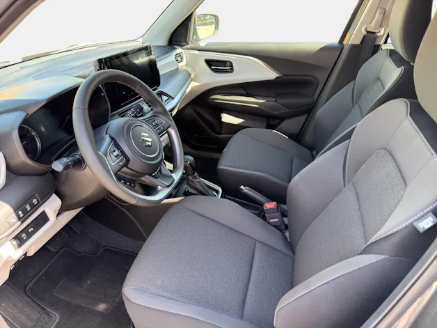 Suzuki Swift 1.2/80 Sakura Top Hybrid