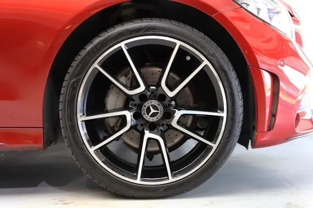 Mercedes-Benz C 220d SwissStar AMG L.4M
