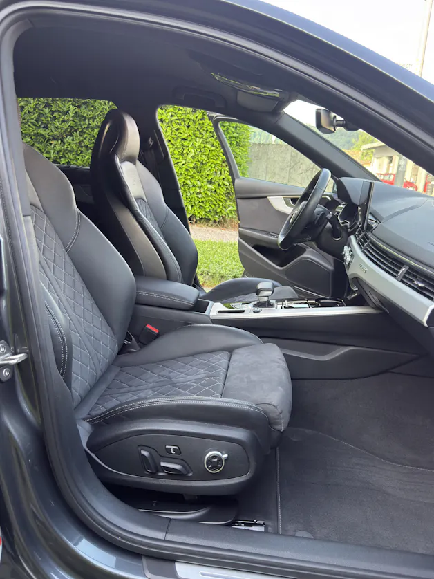 Audi S4 Avant 3.0 V6 TDI quattro T-Tronic