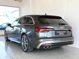 Audi S4 Avant 3.0 V6 TDI quattro T-Tronic