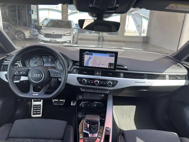 Audi S4 Avant 3.0 V6 TDI quattro T-Tronic