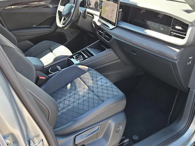VW Tayron 2.0 TSI R-Line DSG 4Motion