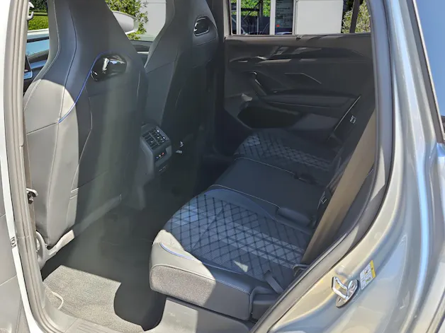 VW Tayron 2.0 TSI R-Line DSG 4Motion