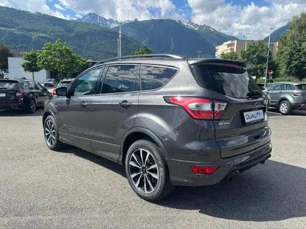 Ford Kuga 2.0 TDCi ST Line High 4WD