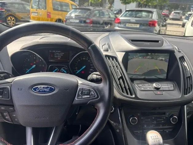 Ford Kuga 2.0 TDCi ST Line High 4WD