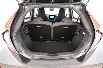 https://vehicle.imgix.net/4329549/872279a8-8e52-4e99-bfab-226270ee023e.jpg
