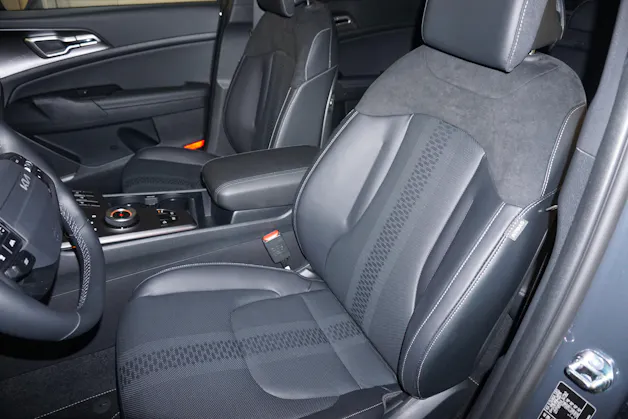 Kia Sportage 1.6 T-GDi Hybrid Black Edition