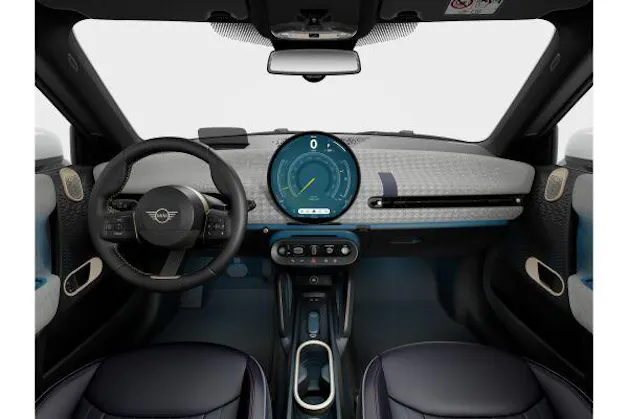 Mini Cooper SE Favoured Trim J01 (CH)