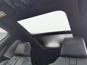 https://vehicle.imgix.net/4329642/2ea8c6d7-9cd8-440a-8577-c8145d233040.jpg
