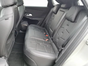 https://vehicle.imgix.net/4329642/8d0f65c7-5f1c-4bf5-b696-c2f46e07a55f.jpg