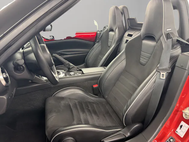 Mazda MX-5 2.0 Revolution