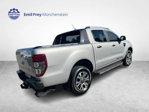 https://vehicle.imgix.net/4329662/bdc28aab-58a0-413f-98ba-9dbdcab012e3.jpg