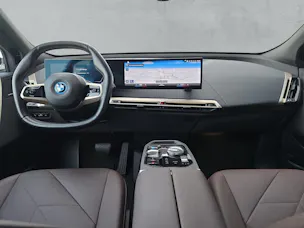 BMW iX xDrive40 M Sport i20 (CH)  AHK 2.5T ** Action de Leasing à 0.9% **