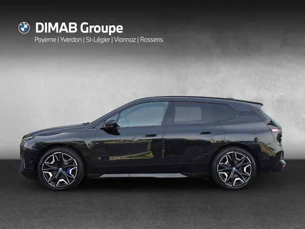 BMW iX xDrive40 M Sport i20 (CH)  AHK 2.5T ** Action de Leasing à 0.9% **