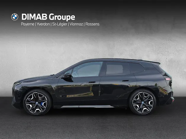 BMW iX xDrive40 M Sport i20 (CH) AHK 2.5T ** Action de Leasing à 0.9% **