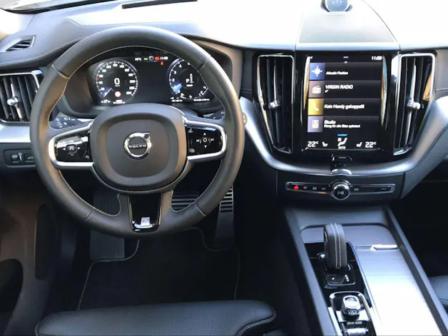 Volvo XC60 2.0 T8 TE R-Design eAWD