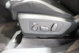 https://vehicle.imgix.net/4329747/654a85a0-3c35-4bbf-a0af-4625c3ebb0c1.JPG