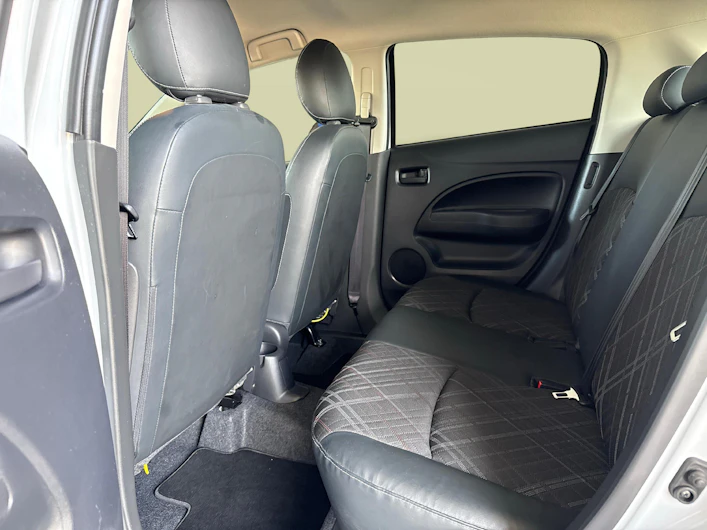 Fahrzeugbild MITSUBISHI SPACE STAR