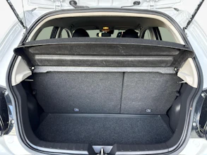 https://vehicle.imgix.net/4329758/7e033b33-ab21-421d-a82c-ee01fee0567d.jpg