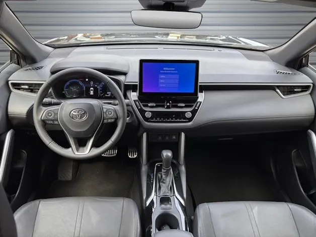 Toyota Corolla Cross 2.0 HSD Trend AWD-i