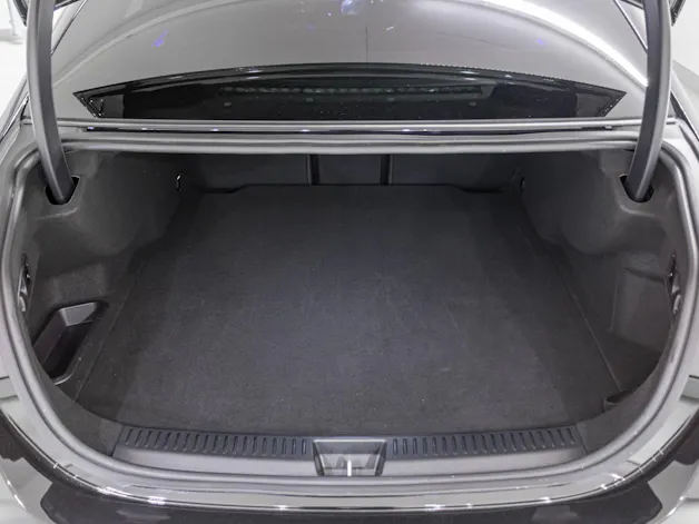 Mercedes-Benz E 300 e 4MATIC