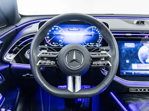 Mercedes-Benz E 300 e 4MATIC