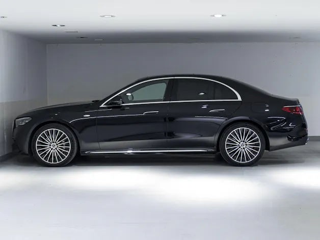 Mercedes-Benz E 300 e 4MATIC