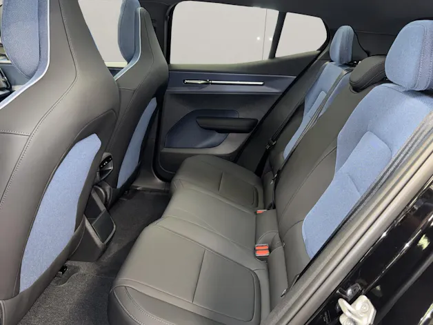Volvo EX30 E60 Twin Ultra Performance AWD
