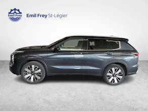 https://vehicle.imgix.net/4329800/468e1019-c7a1-474d-8cbd-fe7601df61cb.jpg