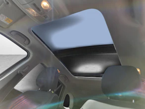 https://vehicle.imgix.net/4329804/a7c05403-750f-4d63-8f92-c84ce90e261d.jpg
