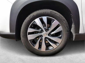 https://vehicle.imgix.net/4329804/d051ab3d-10d3-43af-b01b-142a002a5f87.jpg