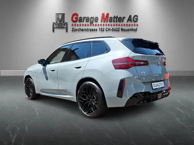 BMW X3 M50