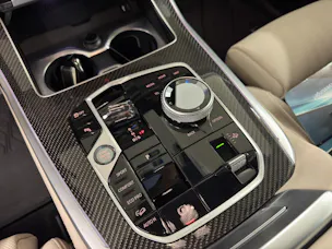 BMW X7 M60i