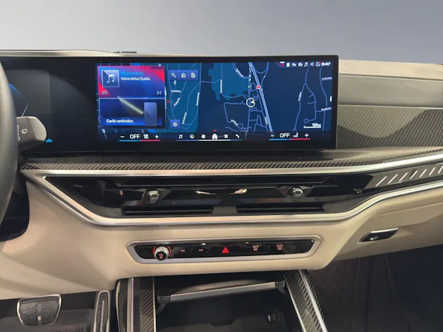 BMW X7 M60i