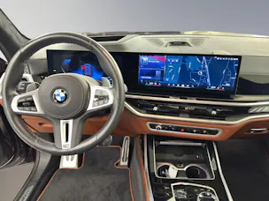 BMW X7 M60i