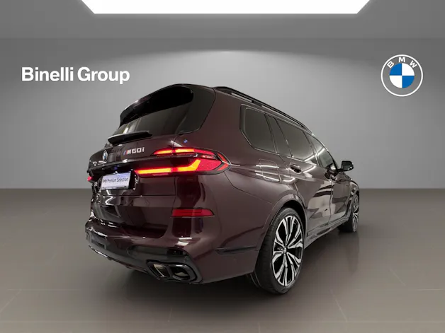 BMW X7 M60i