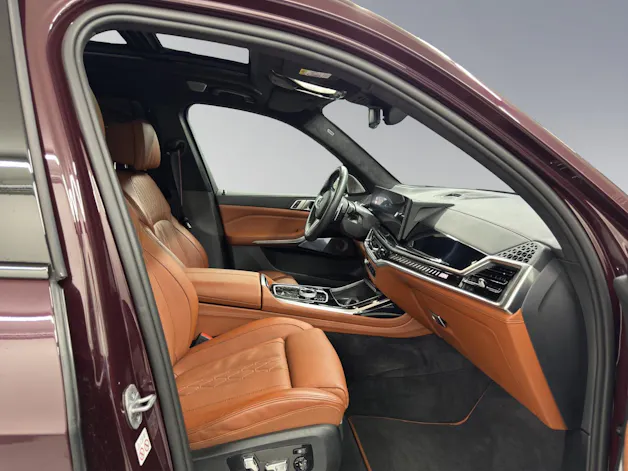BMW X7 M60i