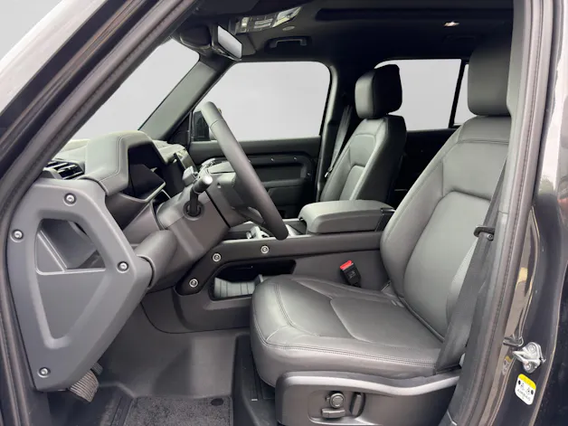 Land Rover Defender 110 2.0 P300e X-Dynamic HSE