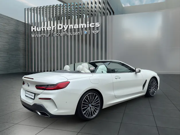 BMW M850i xDrive Cabriolet THE 8 Edition Haute Couture