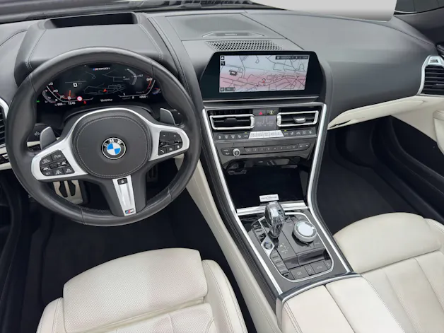 BMW M850i xDrive Cabriolet THE 8 Edition Haute Couture