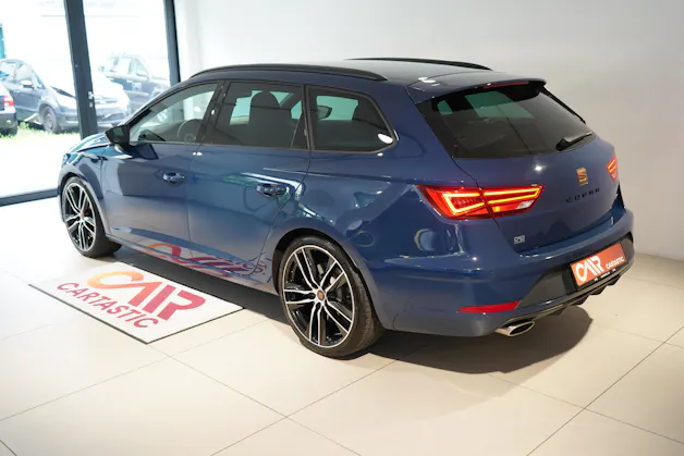 SEAT Leon ST 2.0 TSI 300 Cupra 4Drive DSG