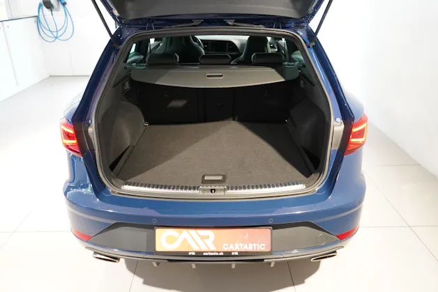 SEAT Leon ST 2.0 TSI 300 Cupra 4Drive DSG
