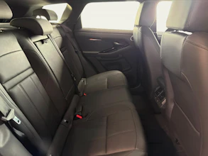 https://vehicle.imgix.net/4329919/29377f9a-6722-46b7-b018-ce7ca318766d.jpg